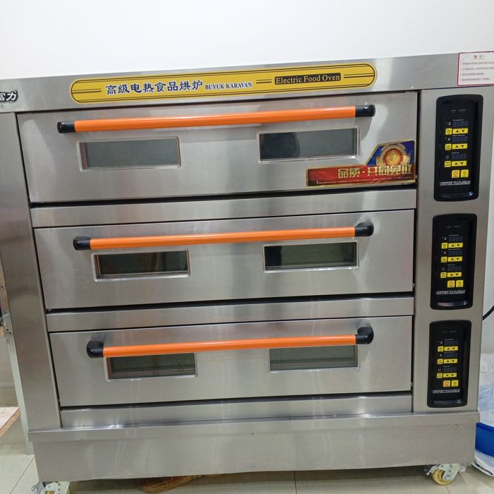 Kafe + pishiriq jixozlari