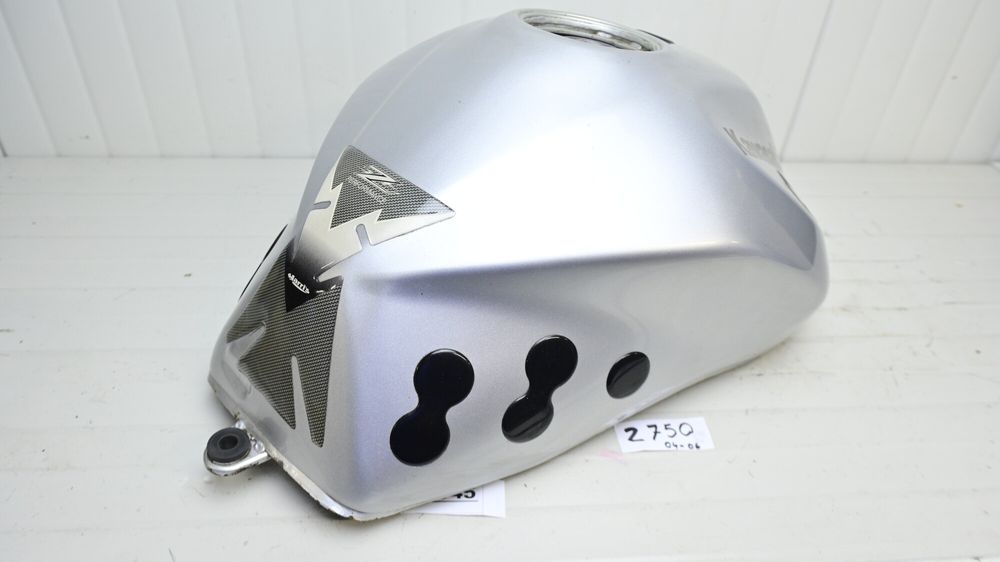 Rezervor Benzina Kawasaki Z750 2004 - 2006