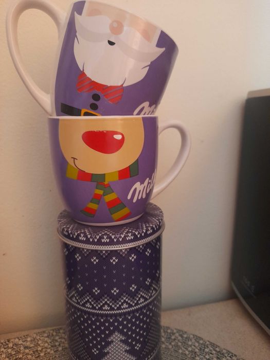 Лот Милка чаши и кутия