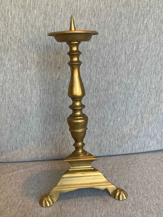 бронзов свещник