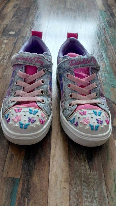 Светещи кецове Skechers Twinkle Toes