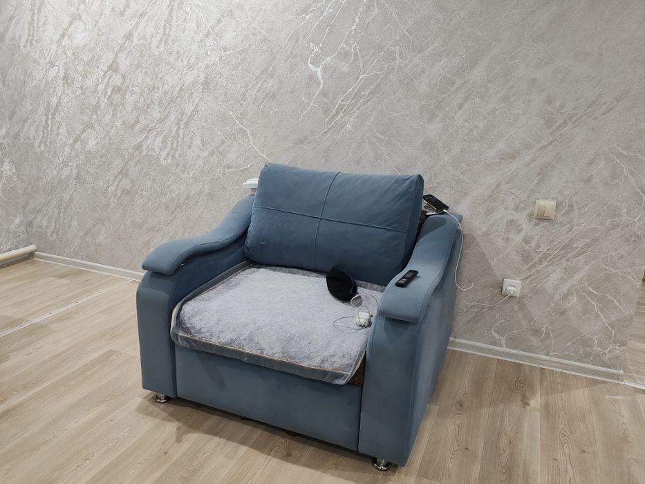 Тройка диван в отличном состоянии