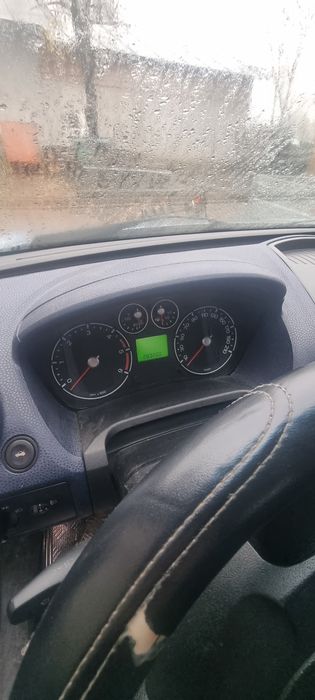 Vând Ford Fiesta 2007 1.4 diesel 68 cp.