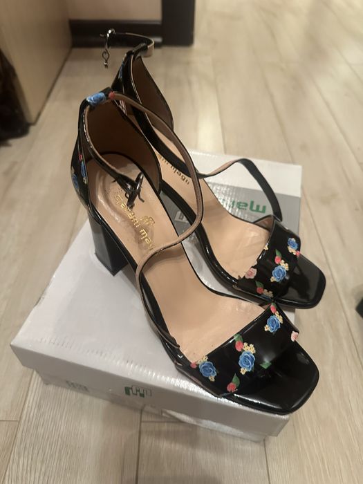 Туфли б/у в отличном состоянии