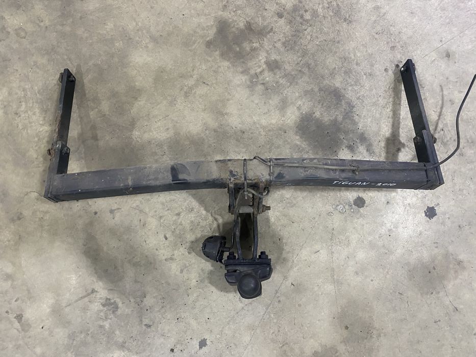 Теглич за VW Tiguan / Audi Q3