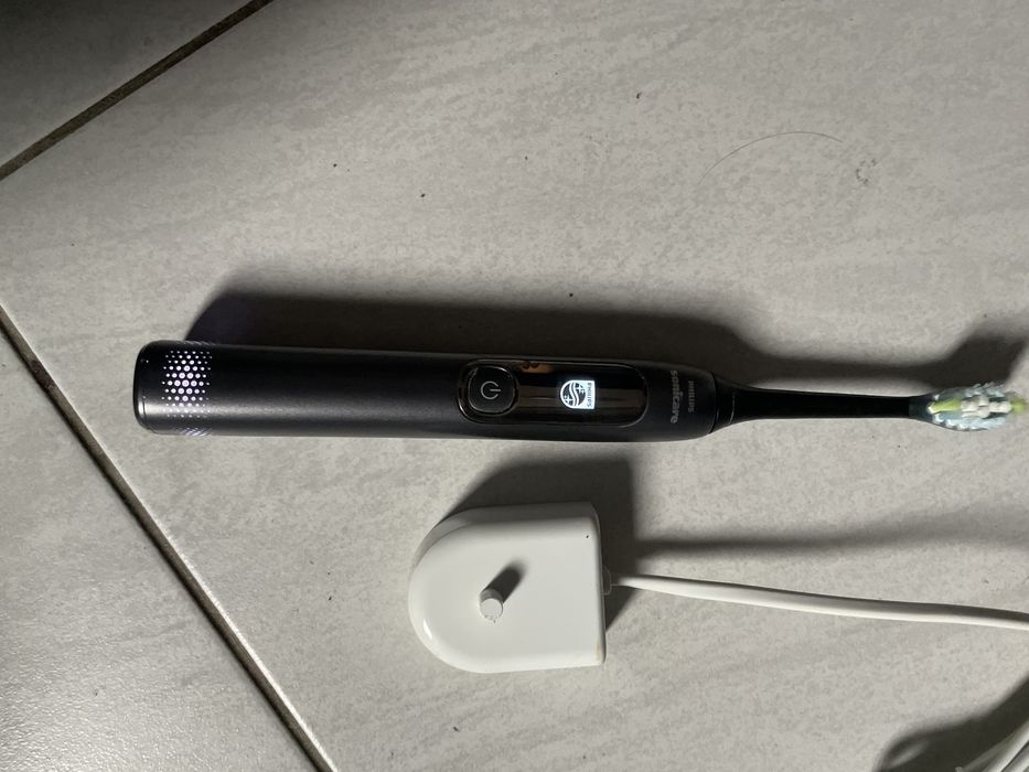 Periuta de dinti philips sonicare hx379bg