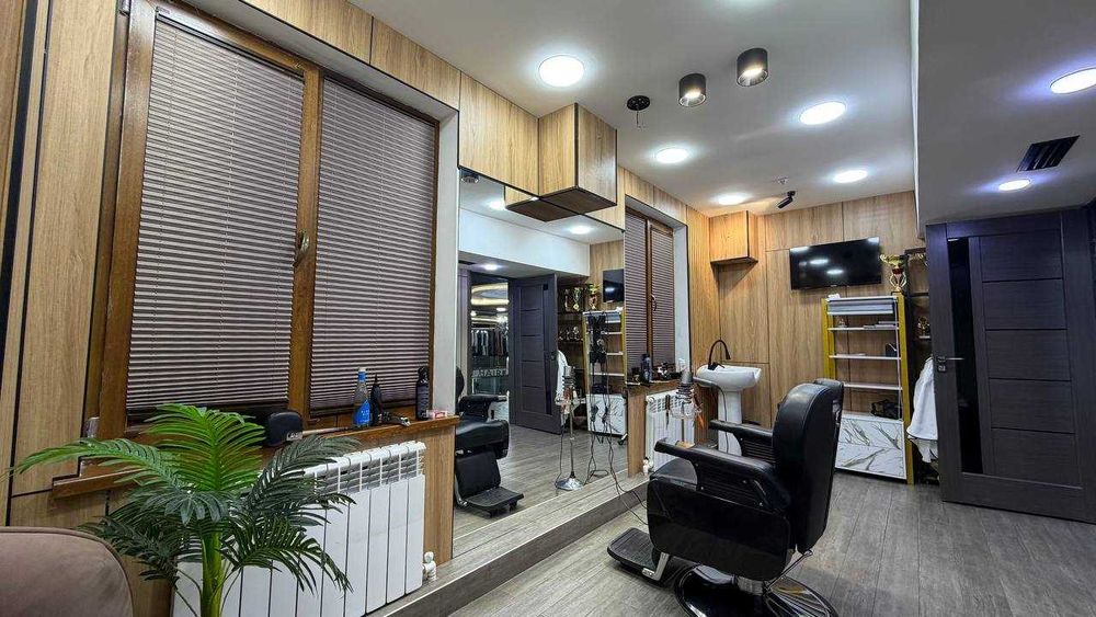 Аренда помещения 1600 кв.м Ц 1 Бизнес центр 20 у.е