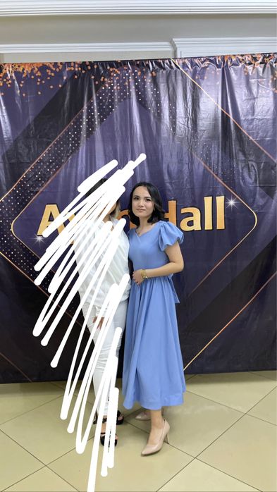 Продам платье торг есть