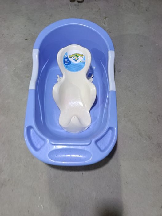 Продам  горка для купание малыша