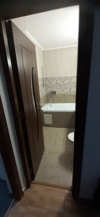 Schimb garsoniera cu apartament