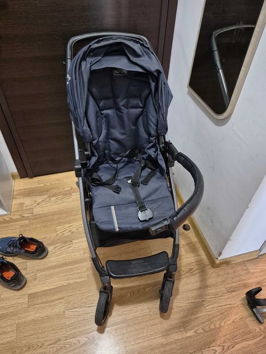 Продавам детска количка Peg Perego book 51S