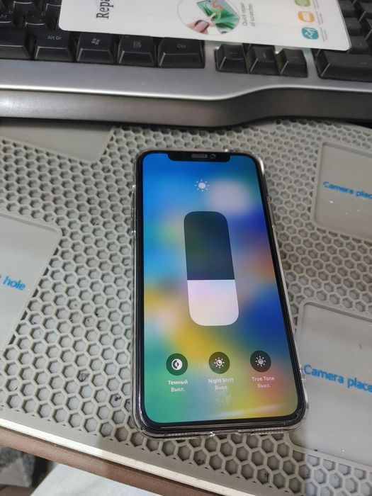 Iphone X 64gb tezda sotiladi