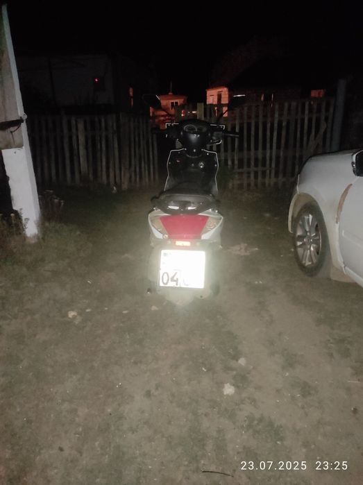 Продам скутер...