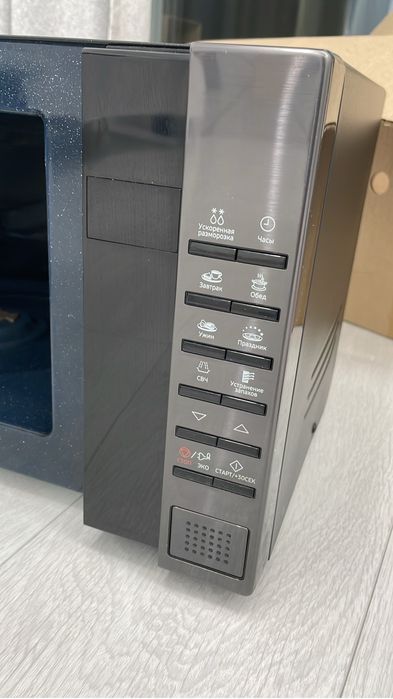 Продам микроволновую печь Samsung