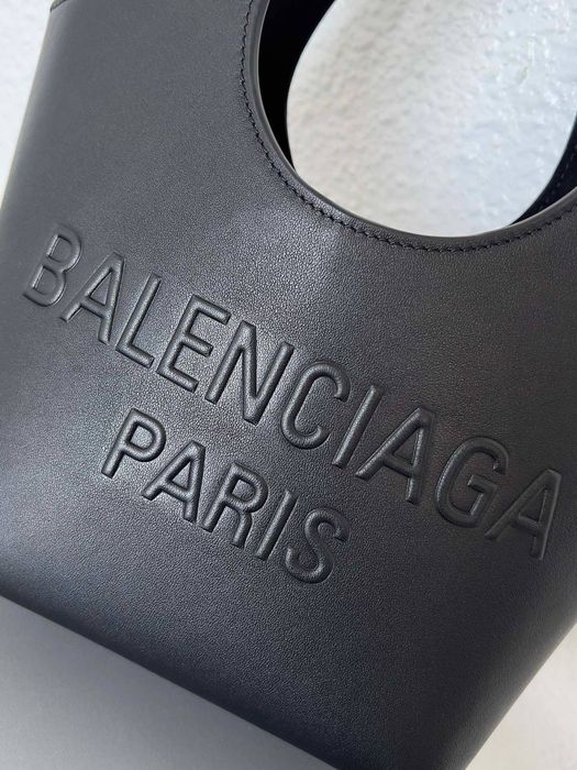 Geanta Balenciaga