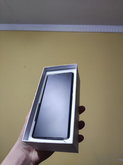Xiaomi 12 256/8 Продажа/Обмен
