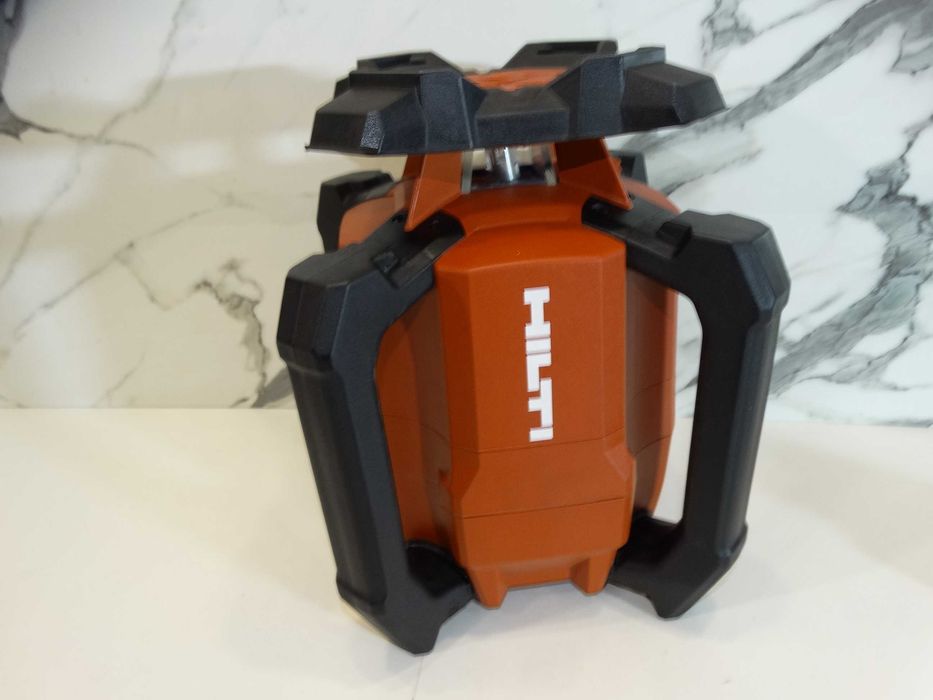 2025 - Hilti PR 40 - 22 / Nuron - Ротационен лазерен нивелир