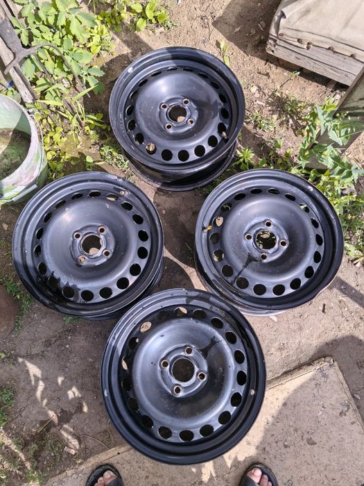 Диски Кобальт r15 4*100