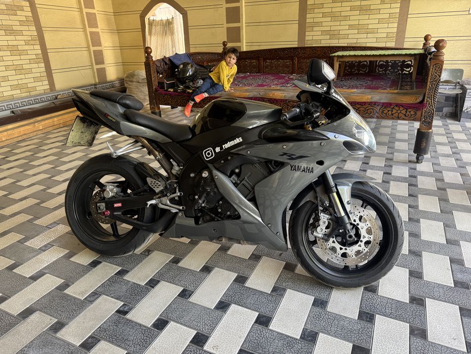 ОБМЕН!!! YAMAHA R1 2005 год