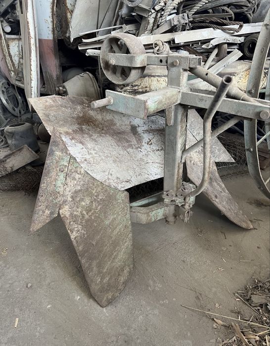 Продам трактор срочно