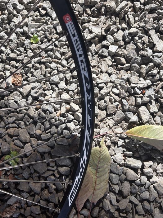 Vând jantă față 26