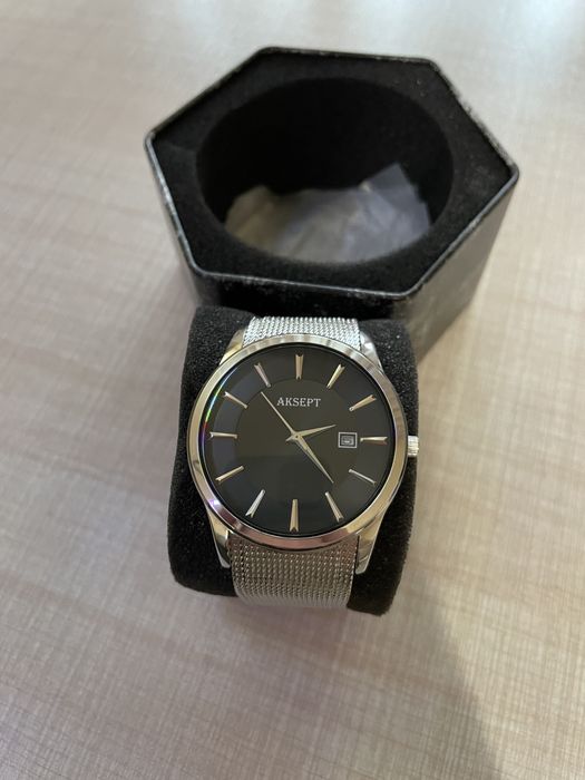 Часовник Aksept