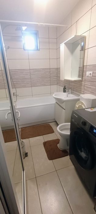 Închiriez apartament zonă centrală Deva