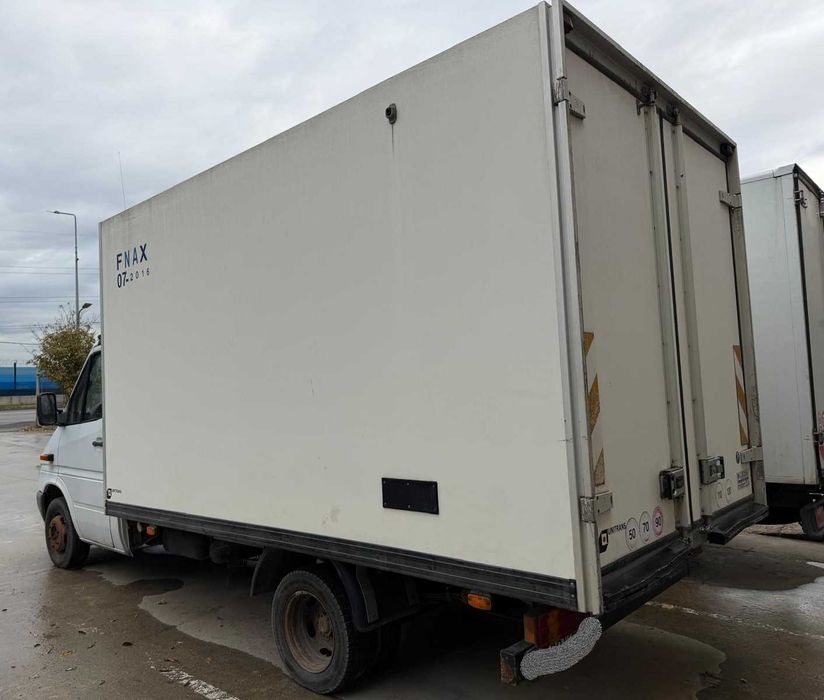 Autoutilitara Mercedes Sprinter