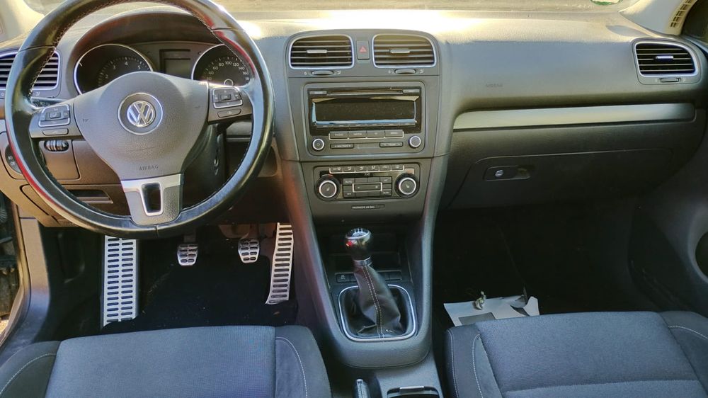VOLKSWAGEN Golf 2012 — imagine 5