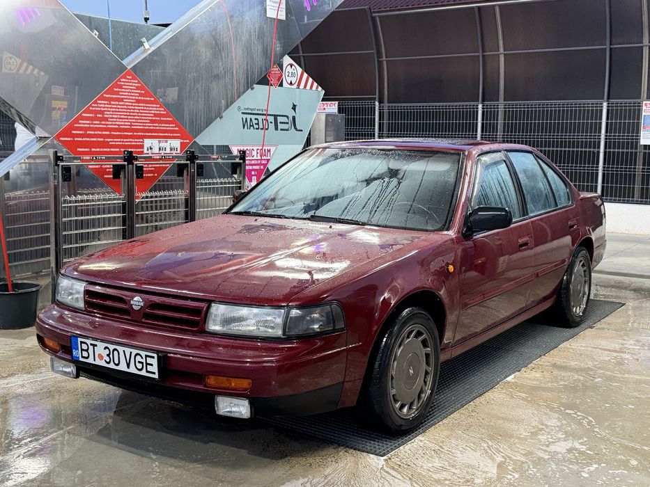 Nissan Maxima atestat retro