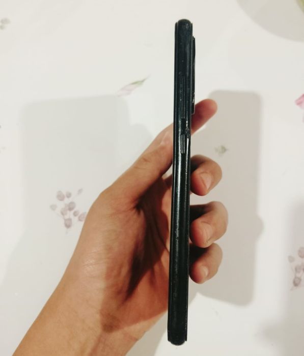 Продам Redmi Note 8 в отличном состоянии 25000!!