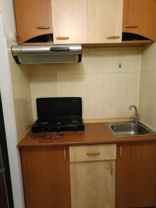 PROPRIETAR vand sau schimb camera camin cu ap 2 cam