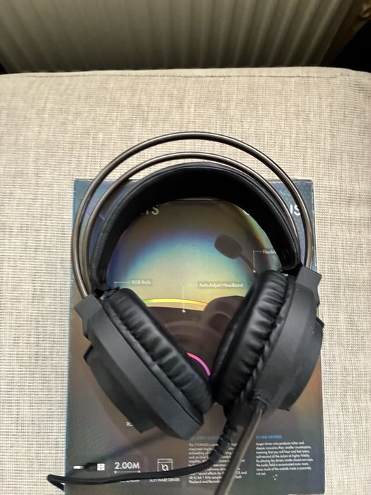 Casti si mouse gaming