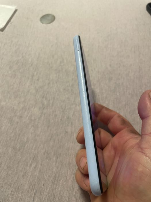 Vând Samsung Galaxy A13 in stare bună de functionare
