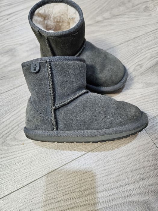 Ghete Emu fetite piele si blana naturala marime 27