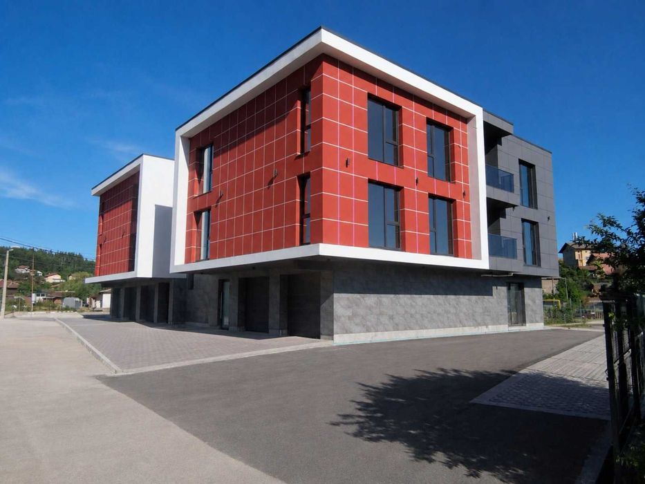 X Property продава двустаен апартамент