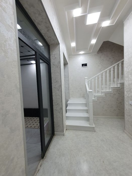 Уй сотилади 110 Минг келишилади