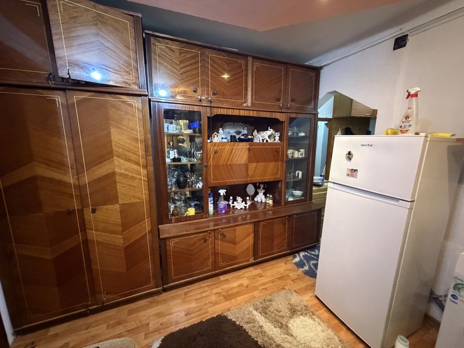 Vand apartament 3 camere