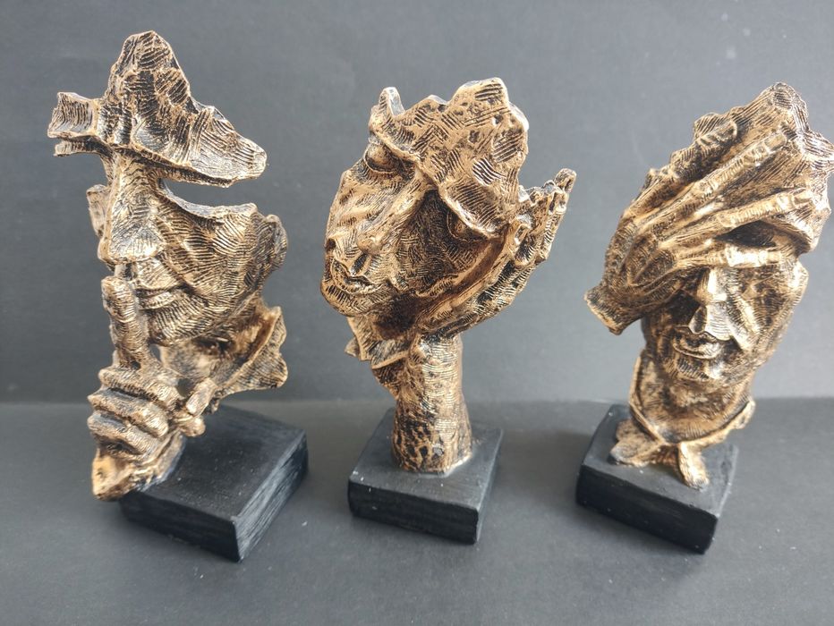 Set 3 Statuete decorative, rasina, 16,5 x 7.5 x 6 cm, auriu/negru...