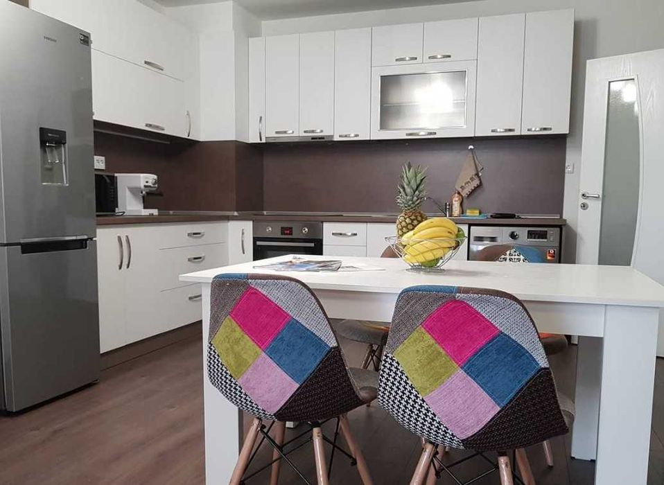 Дава се под наем Тристаен апартамент в Пловдив, Христо Смирненски - 86 кв.м за 331.5 € - Снимка #3