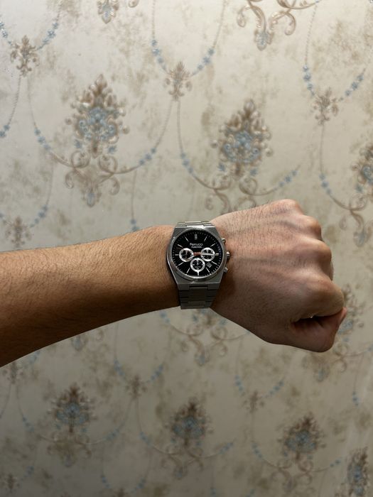 Часы Ferrucci Function — металлический браслет, классный вид