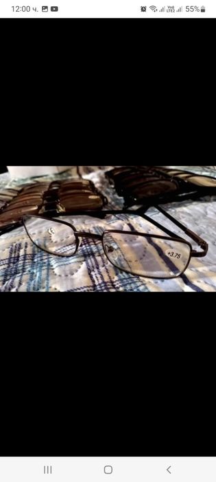 Очила за четене, два модел, различни диоптри