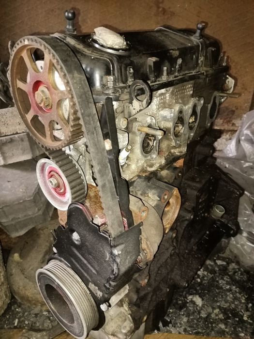 Продам двигатель с volkswagen passat 2 л AZM