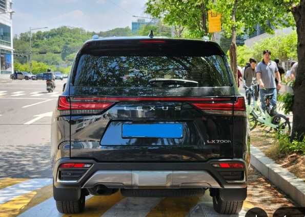 Lexus LX700 LUXURY
