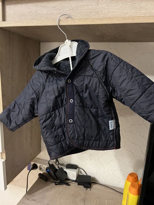 Зимни якета  6-9 месеца за момче- 5 лв