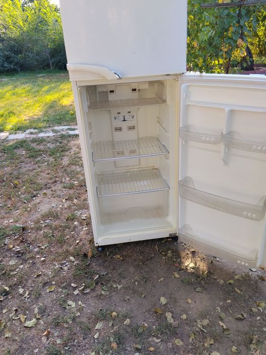 Продам холодильник Ду