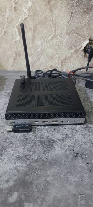 Продаётся мини пк на ryzen 5 pro 3400g