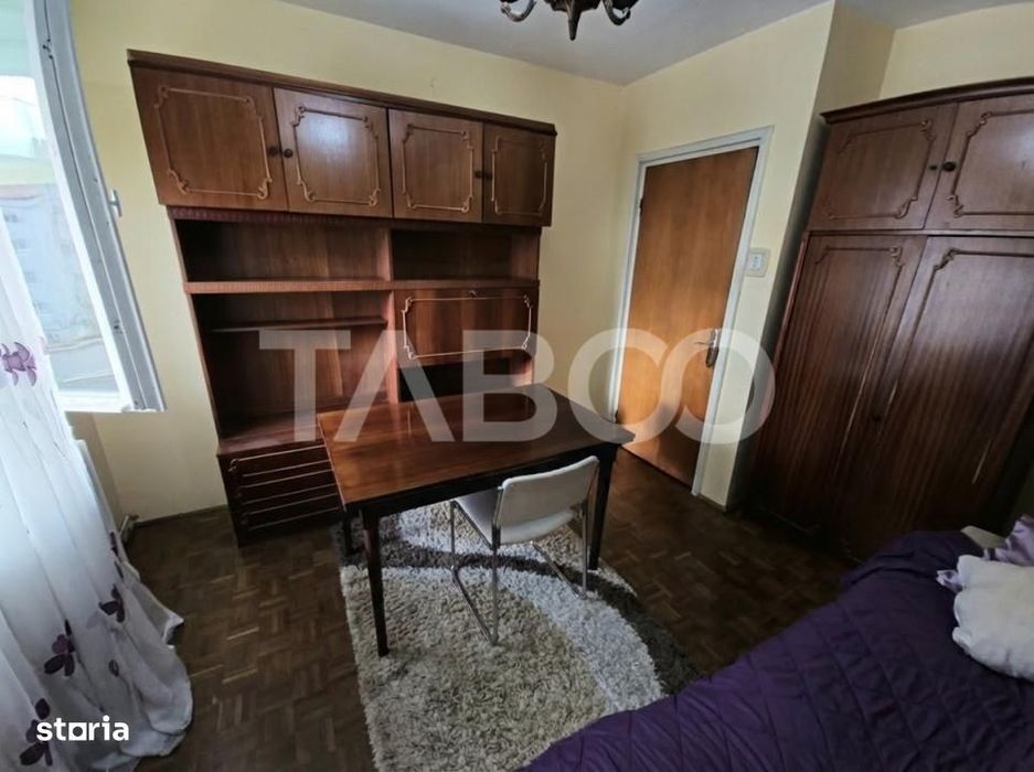 Apartament de vanzare 60mp 3 camere decomandate in zona Strand Sibiu