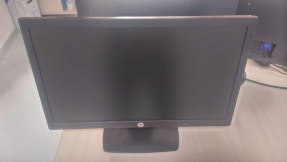 Монитор HP. Модель LE220 2x