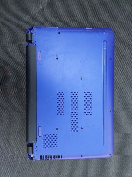 Laptop HP Pavilion i3 / 2.5 ghz